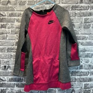 Girls Nike dress‎